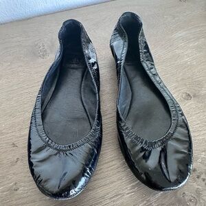 Tory Burch Eddie black patent flats